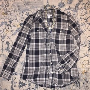 Old Navy black and white plaid shirt